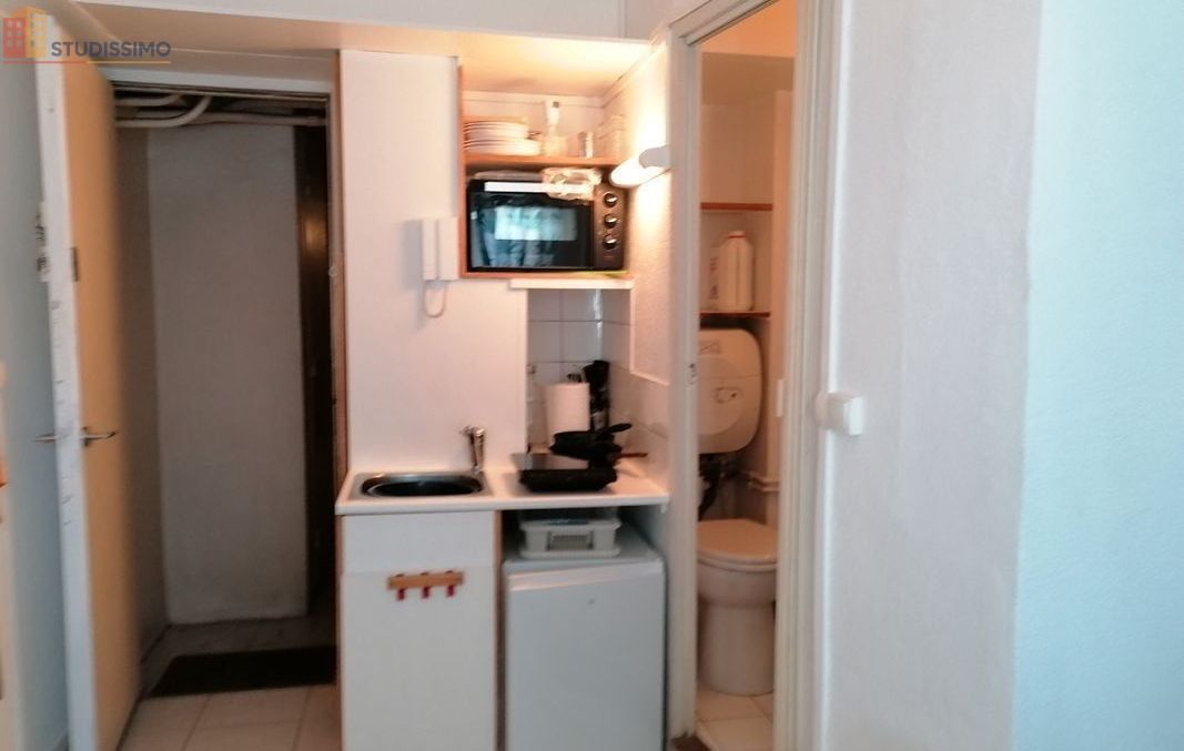 Studio meublé 12m² Pau 64000 - Meublé, centre-ville - Photo 1