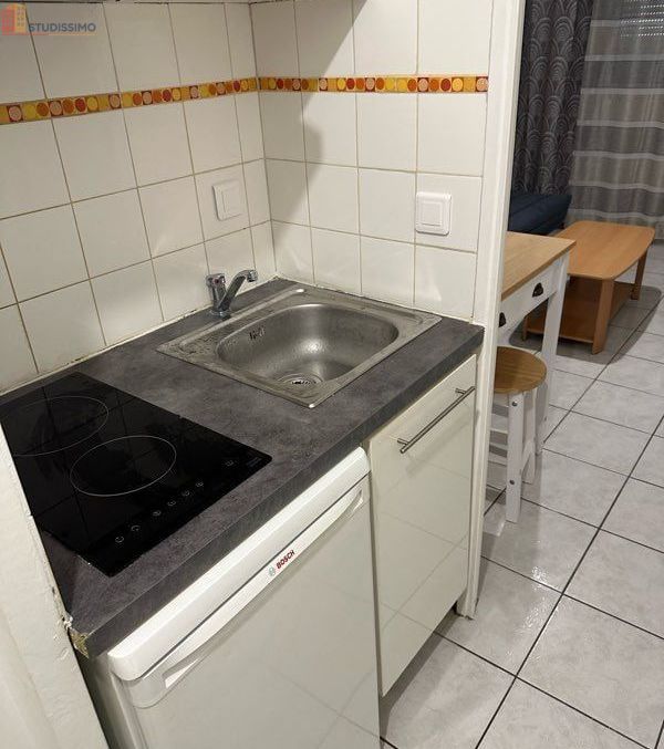 Studio meublé 19m² Lons 64140 - Meublé, DPE D - Photo 1