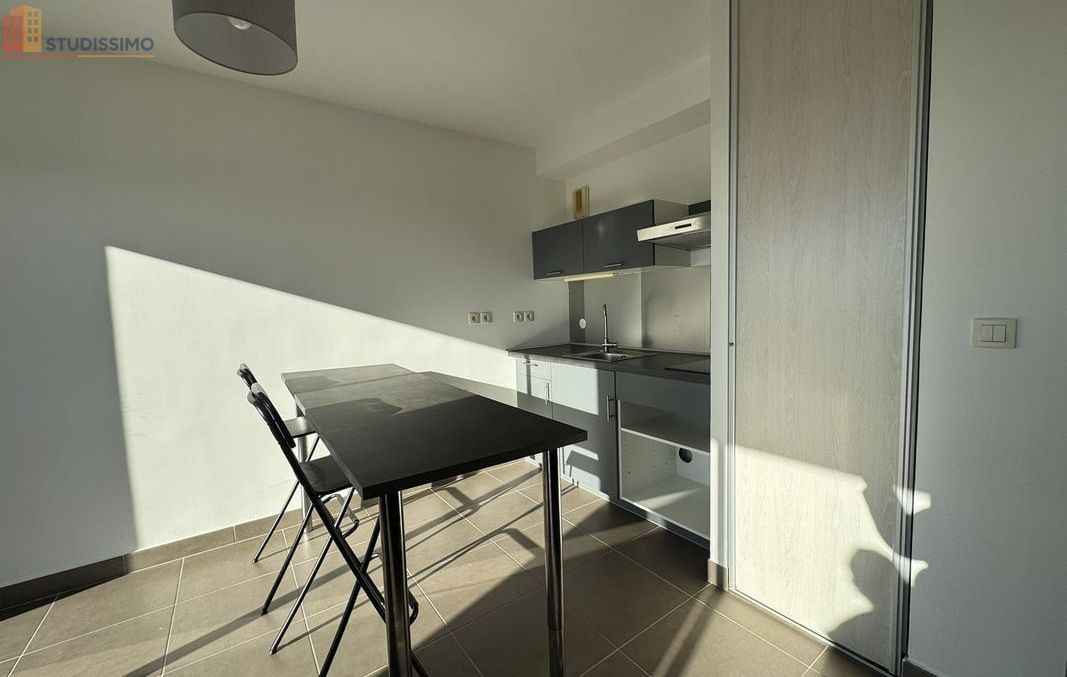Studio 34m² Villeneuve-lès-Avignon - DPE B, dernier étage - Photo 3