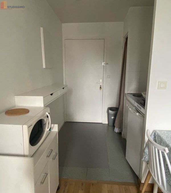Studio 22m² Pau 64000 - Meublé, parking - Photo 1