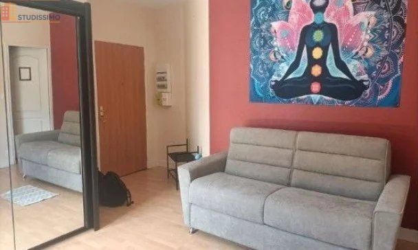 Studio meublé 26m² La Chartre-sur-le-Loir - Meublé, DPE C - Photo 2
