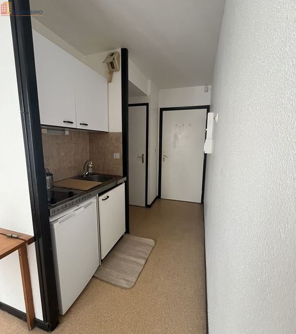 Studio meublé 18m² Pau - Lumineux, 1er étage - Photo 3