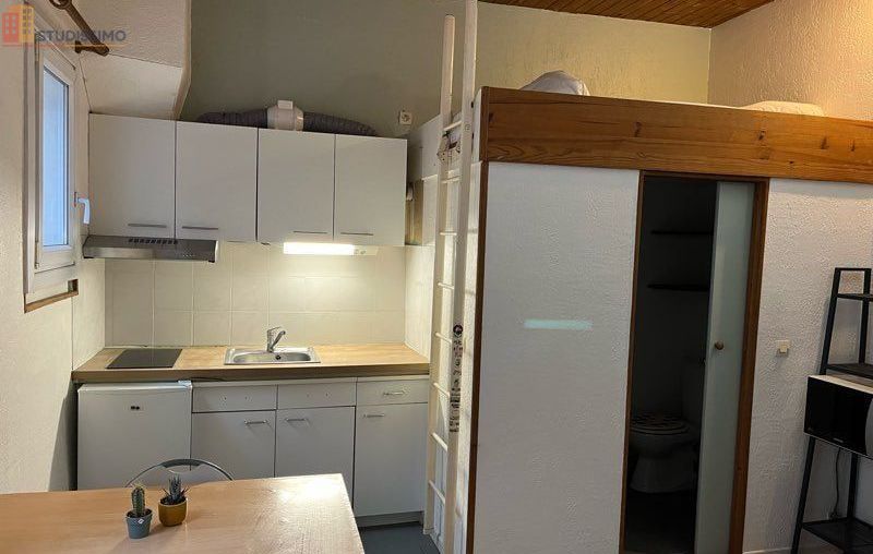 Studio meublé 17m² Pau centre-ville - Calme - Photo 2