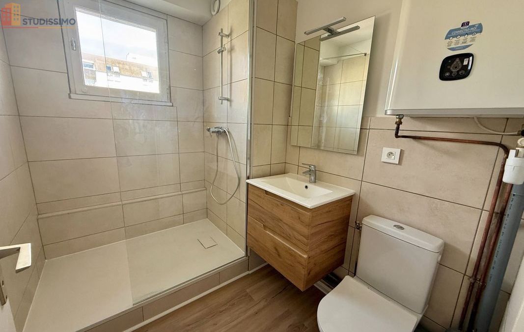 Studio meublé 32m² Pau 64000 - Meublé, 2e étage - Photo 2