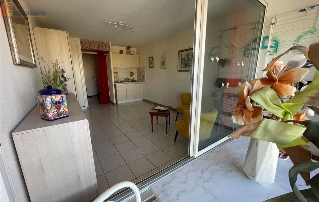 Studio 22m² Le Grau-du-Roi - 2e étage, DPE C - Photo 5