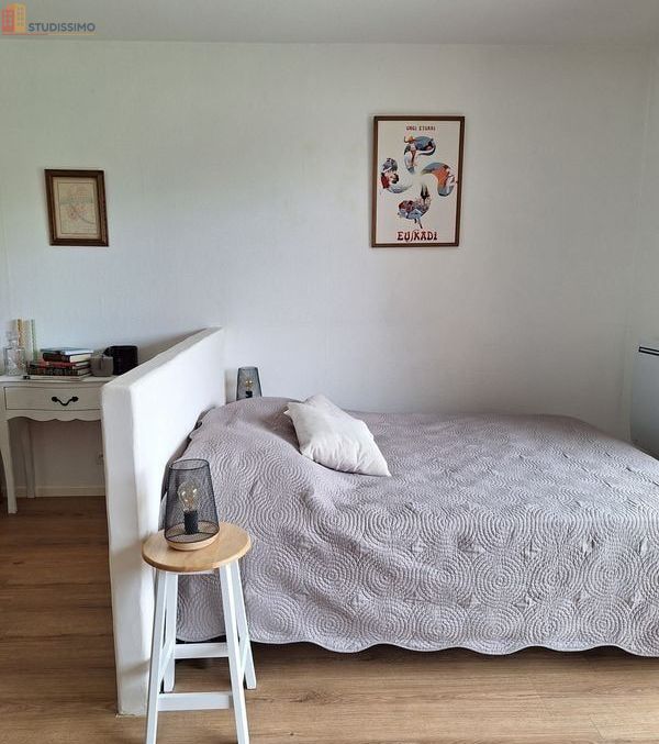 Studio meublé 30m² Bayonne - Balcon, cave - Photo 2
