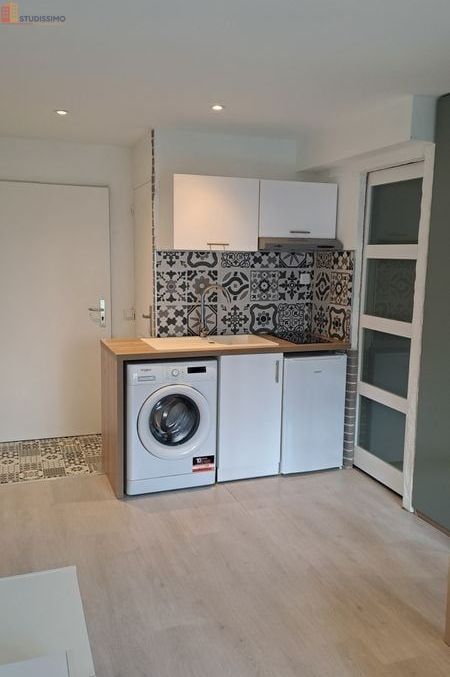 Studio meublé 20m² Pau 64000 - Piscine, meublé - Photo 2