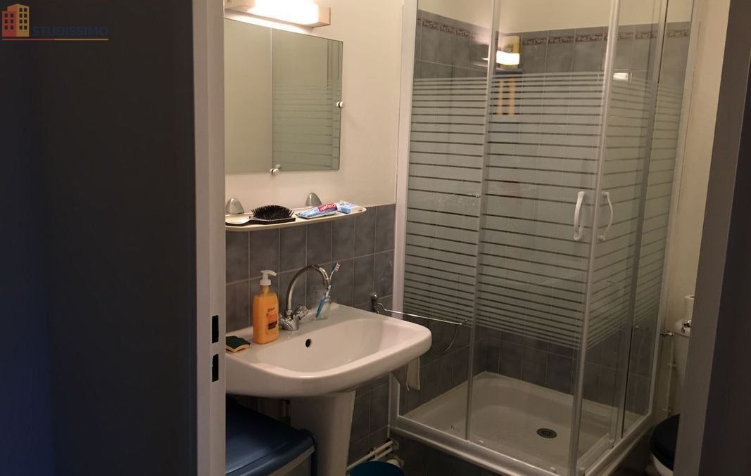 Studio 20m² Pau 64000 - Excellent état, proche facs - Photo 1