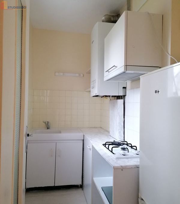 Studio 24m² Pau 64000 - 2e étage, lumineux - Photo 1