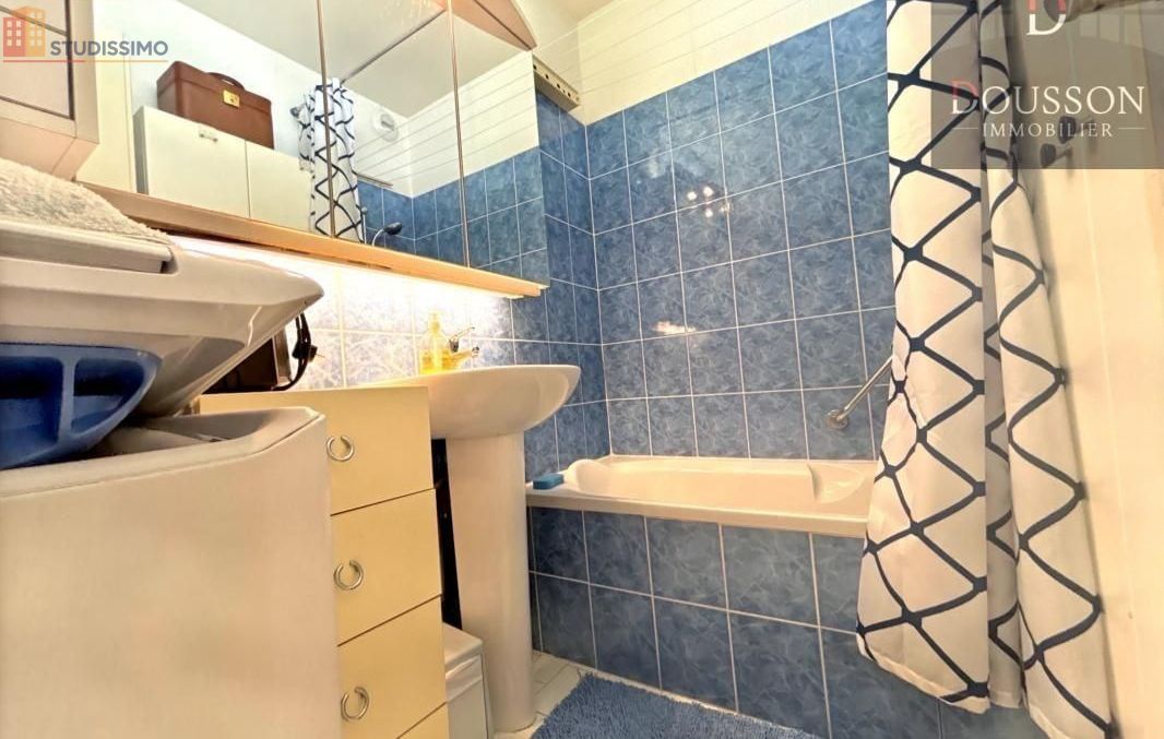 Studio 38m² Le Grau-du-Roi - Lumineux, proche plage - Photo 2