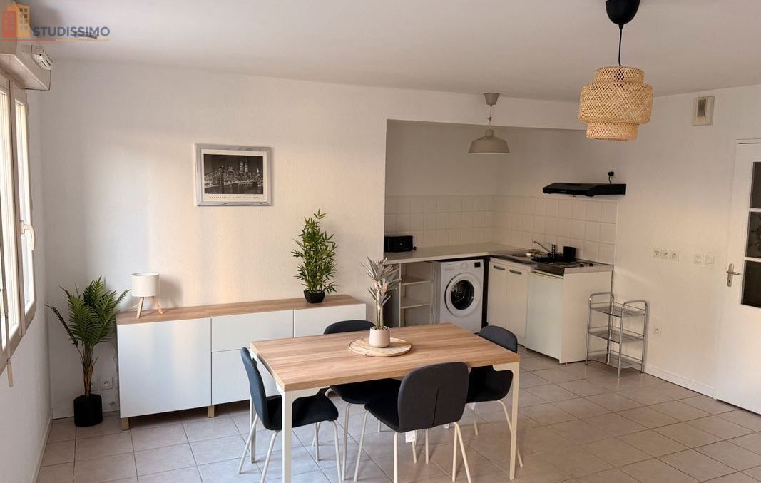 Studio meublé 40m² Pau centre - Terrasse, lumineux - Photo 2