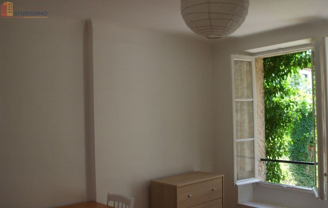 Studio 27m² Hasparren 64240 - Meublé, DPE D - Photo 1
