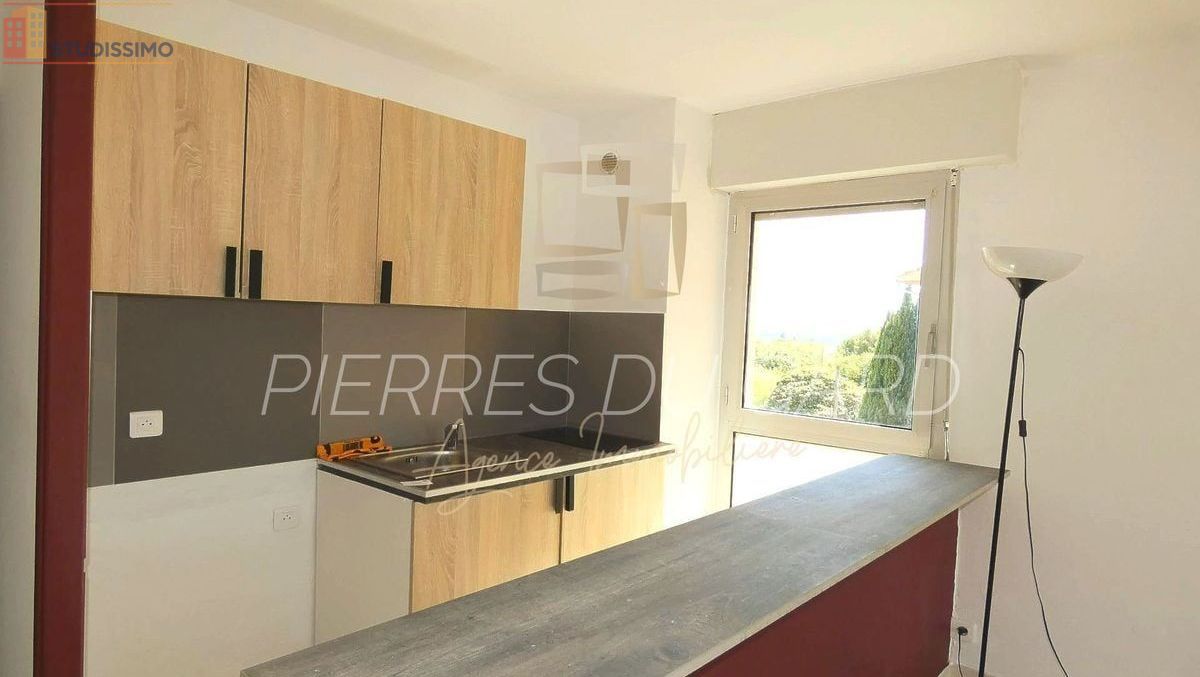 Studio 32m² Uzès - 2ème étage - Photo 3