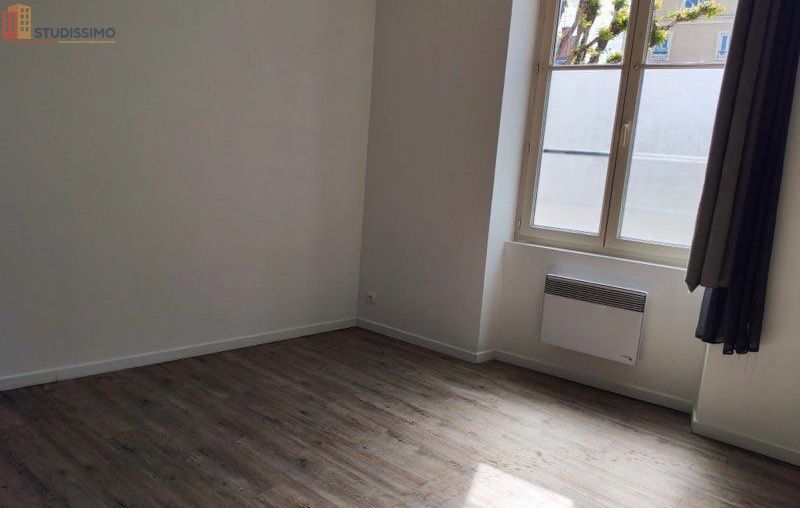 Studio meublé 24m² La Flèche - Lumineux, calme - Photo 4