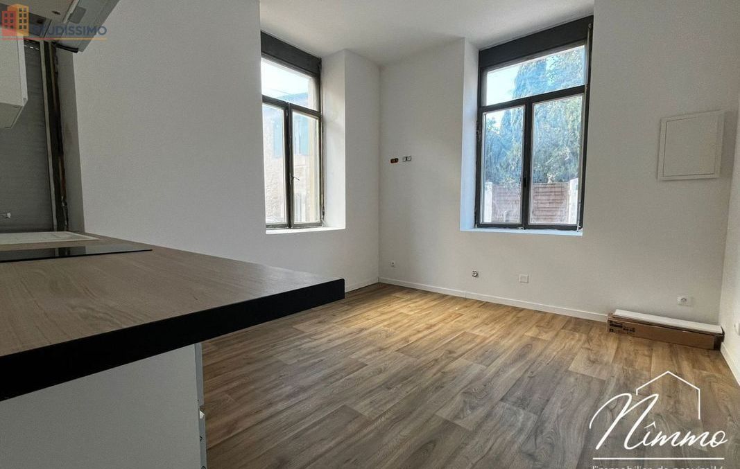 Studio 17m² Nîmes - DPE D - Photo 2