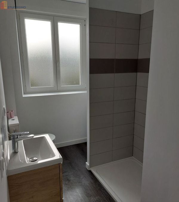 Studio meublé 24m² Mayet - État neuf, tout inclus - Photo 2