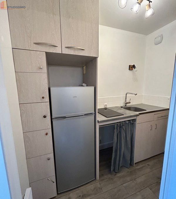 Studio 27m² Le Mans 72000 - Balcon, parking - Photo 3