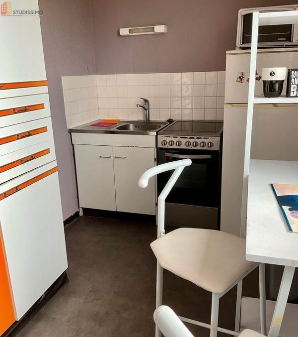 Studio meublé 34m² Le Mans - En résidence, 2e étage - Photo 4