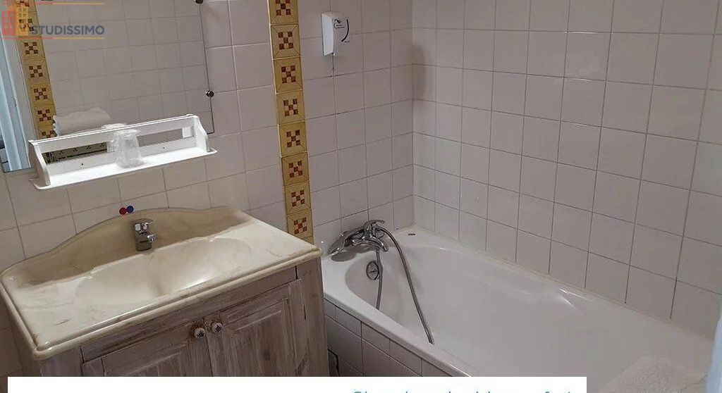 Studio 15m² Vauvert - Sans caractéristique mentionnée - Photo 1