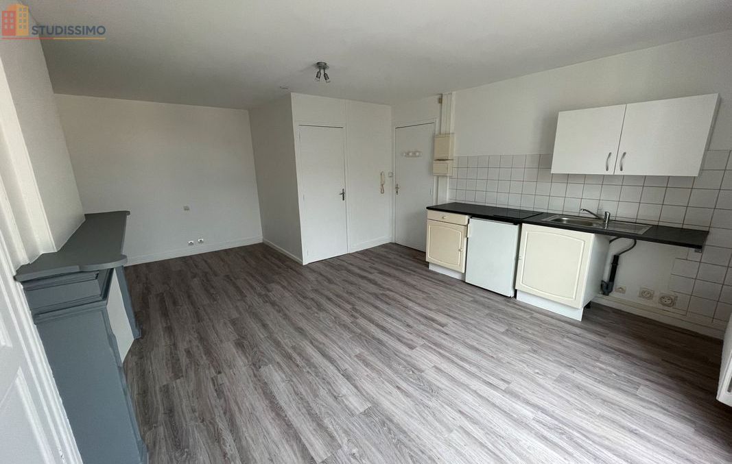 Studio 25m² Yvré-le-Pôlin centre - Photo 2
