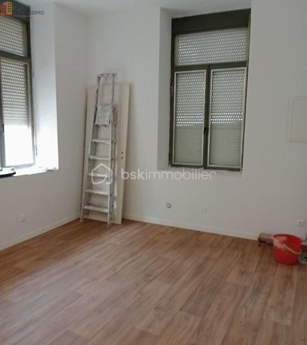 Studio 18m² Nîmes - (aucune caractéristique) - Photo 3