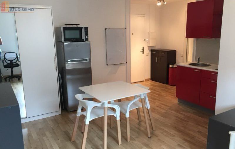 Studio meublé 27m² Chambéry centre - Calme, lumineux - Photo 2