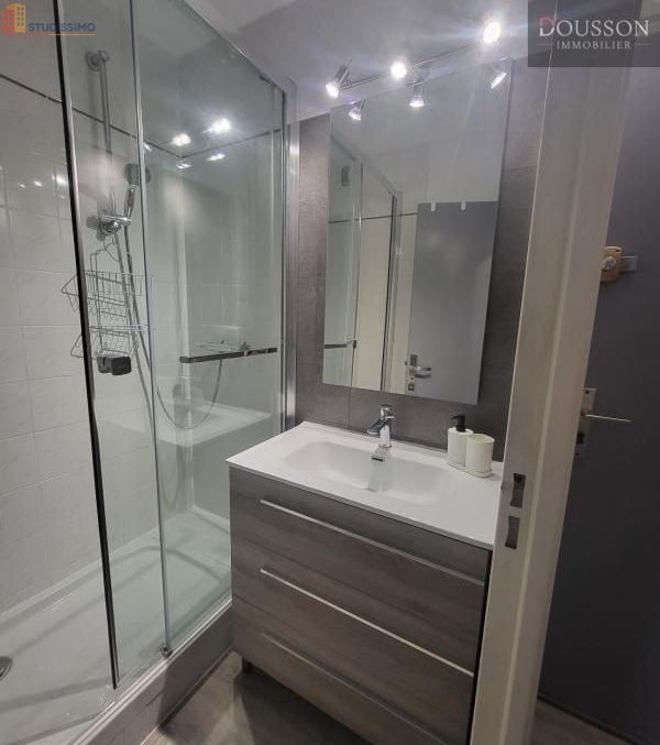 Studio 23m² Le Grau-du-Roi - 1er étage, DPE D - Photo 4