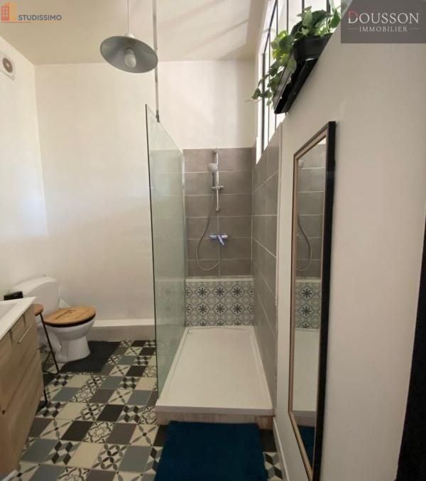 Studio 25m² Uzès - Étage calme - Photo 3