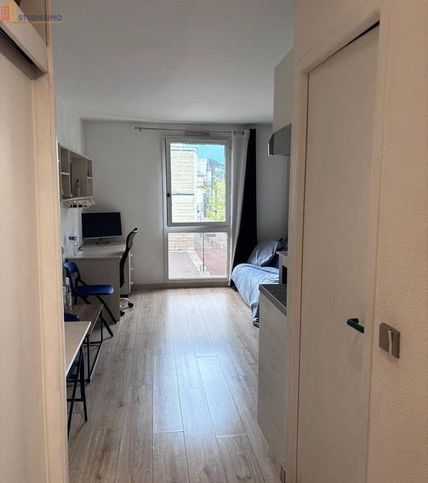 Studio meublé 23m² Chambéry centre - Plein centre, lumineux - Photo 1