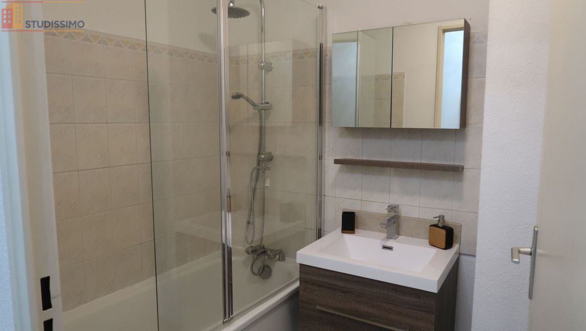 Studio meublé 21m² Chambéry centre - Meublé, lumineux - Photo 2