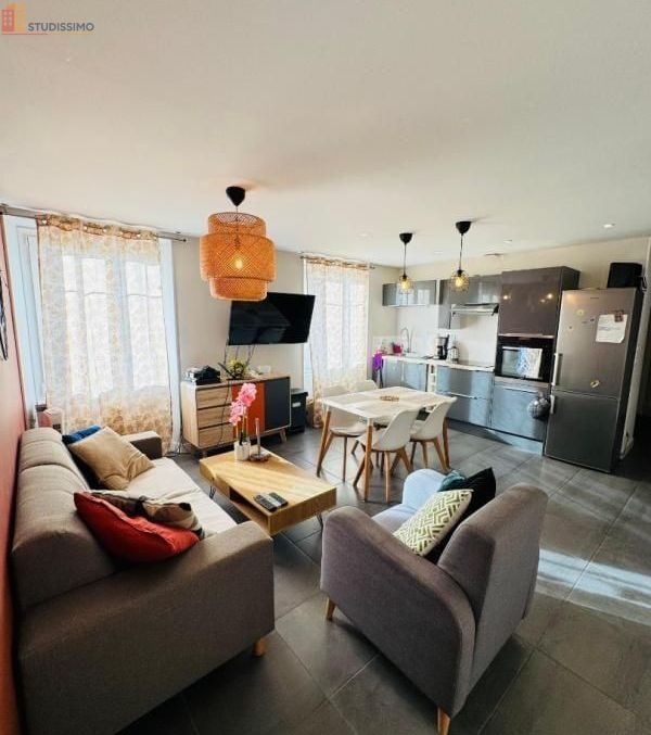 Studio à Chambéry