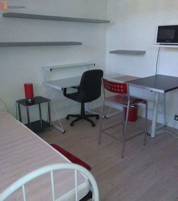 Studio meublé 14m² Chambéry 73000 - Meublé, 2e étage - Photo 5