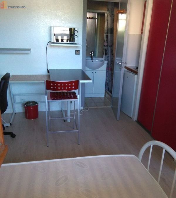 Studio meublé 14m² Chambéry 73000 - Meublé, 2e étage - Photo 1
