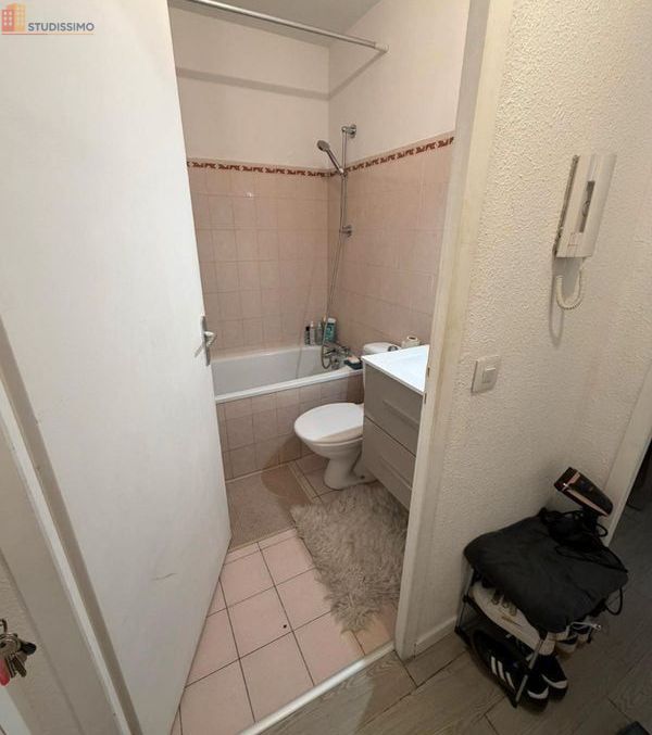 Studio 17m² Chambéry - DPE D, 1er étage - Photo 1
