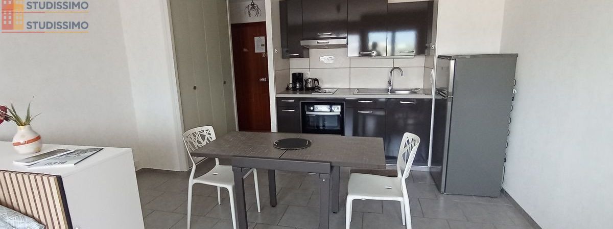 Studio meublé 29m² Aix-les-Bains 73100 - Meublé, étage élevé - Photo 8