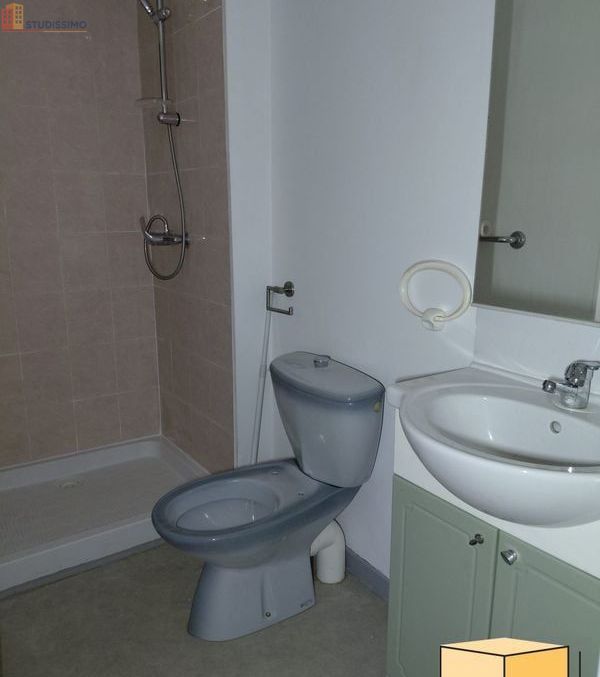 Studio 28m² Saint-Genix-les-Villages - Étage 1, DPE E - Photo 2
