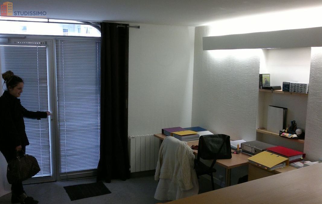 Studio 30m² Chambéry centre-ville - situé en maison - Photo 1