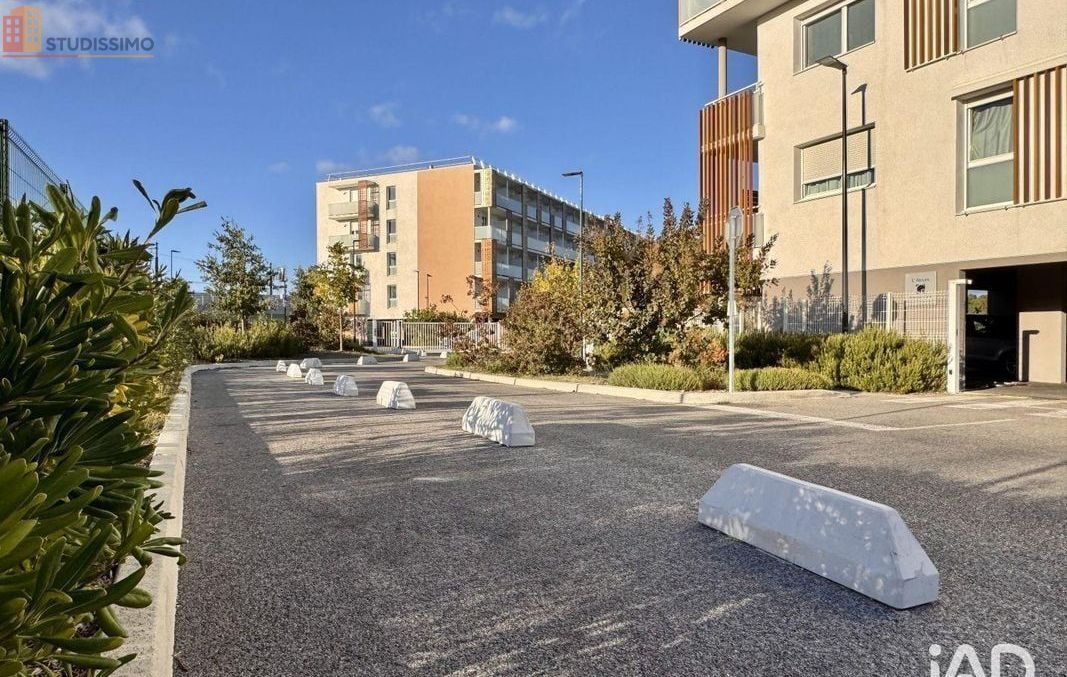 Studio 19m² Nîmes centre - lumineux - Photo 1