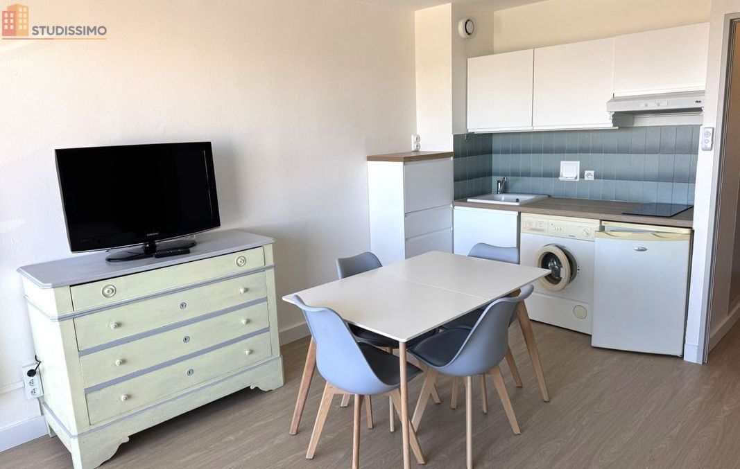 Studio meublé 25m² Le Grau-du-Roi - Balcon, exposition nord - Photo 13