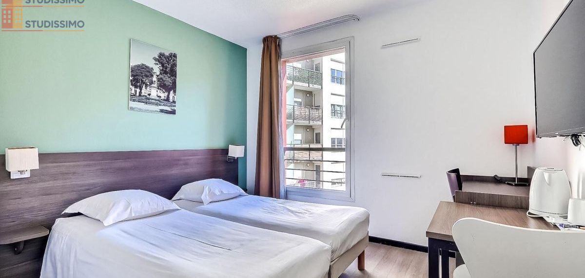 Studio 18m² Nîmes centre - 3e étage, DPE C - Photo 5