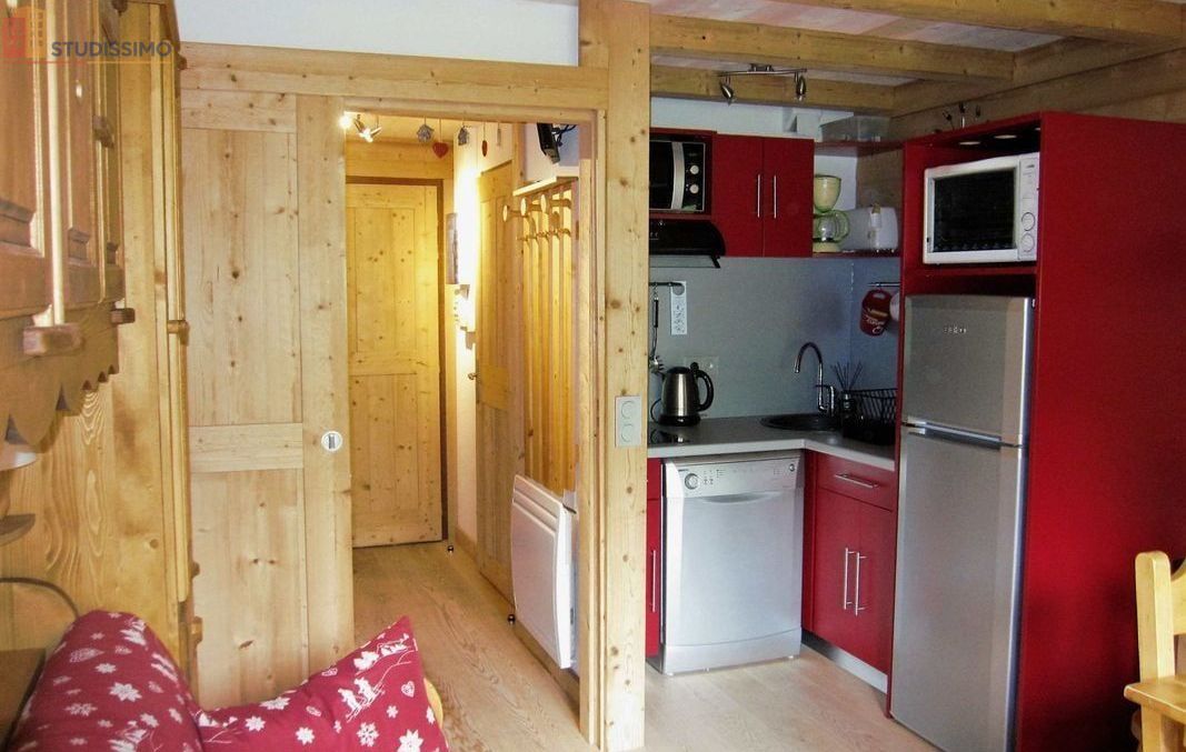 Studio meublé 24m² Saint-Jean-de-Maurienne - Meublé, 1er étage - Photo 2