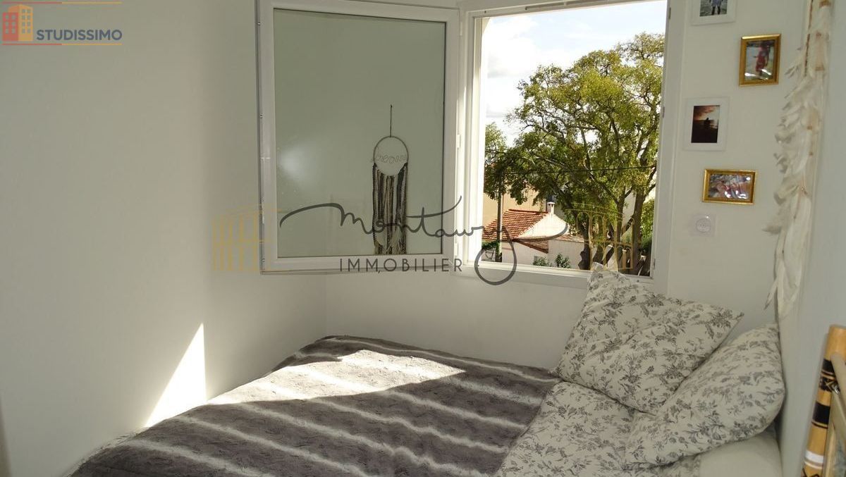 Studio 30m² Nîmes centre - DPE A, 2e étage - Photo 3