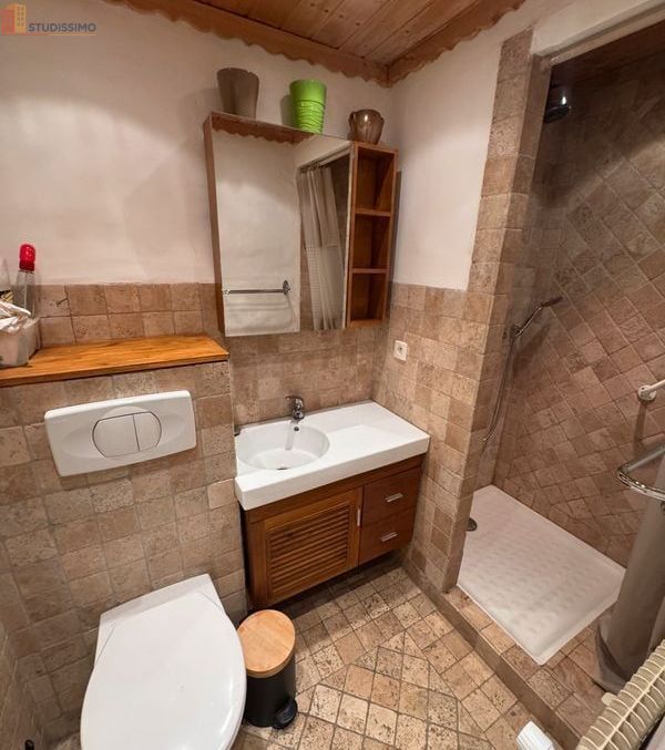 Studio meublé 30m² Brides-les-Bains - 2e étage, meublé - Photo 2