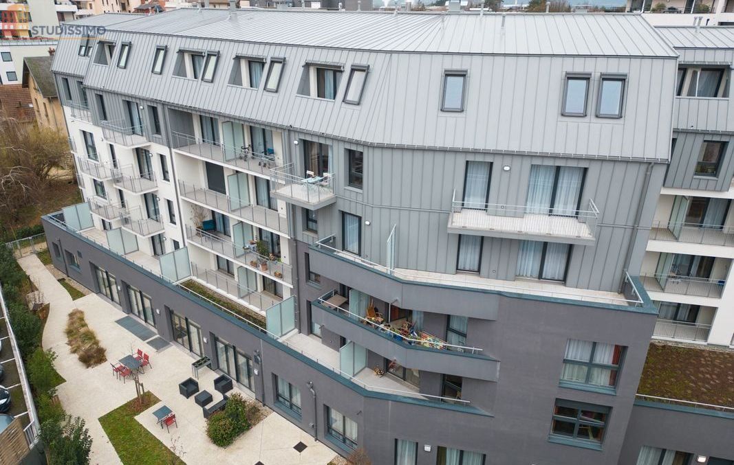 Studio meublé 41m² Chambéry centre - Terrasse, étage élevé - Photo 4
