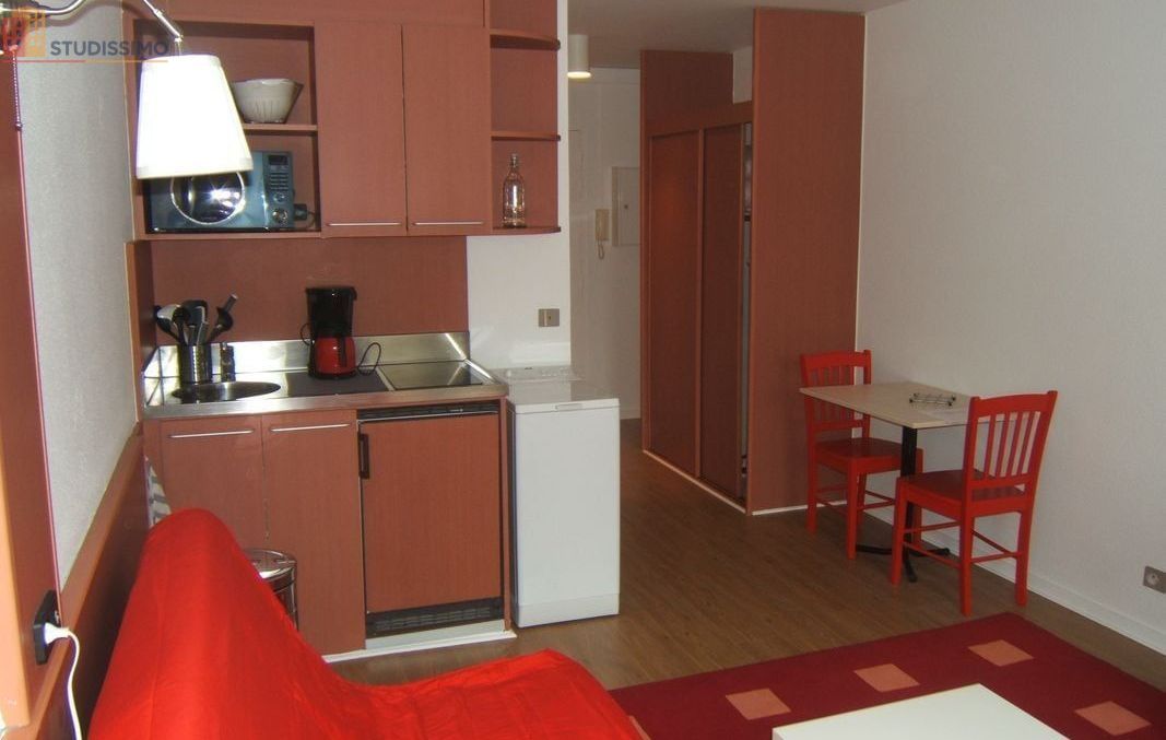 Studio meublé 23m² Chambéry centre - Étudiant, calme - Photo 2