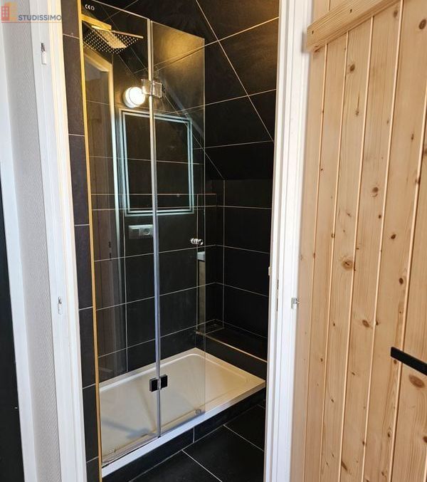 Studio 18m² Aix-les-Bains - Étage élevé, lumineux - Photo 2