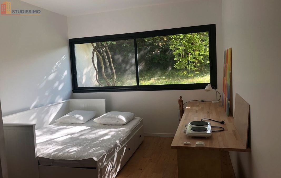 Studio meublé 18m² Aix-les-Bains - Semi-indépendant, parking - Photo 3