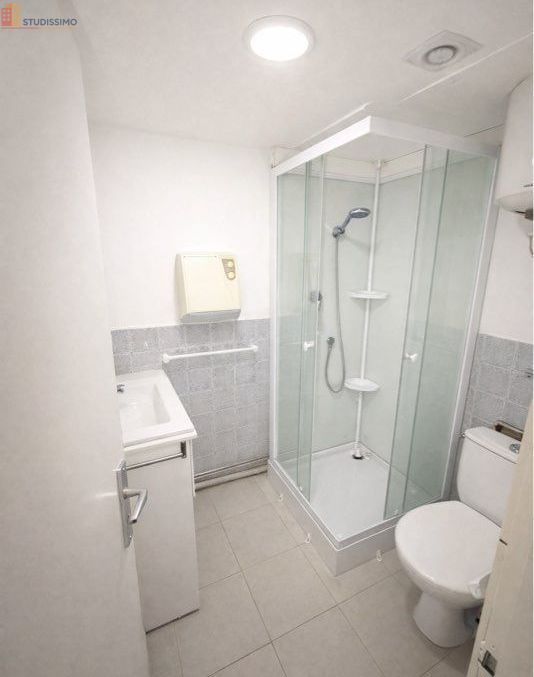 Studio meublé 17m² Chambéry centre - Balcon, lumineux - Photo 2