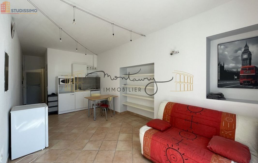 Studio 26m² Nîmes centre-ville - Photo 3