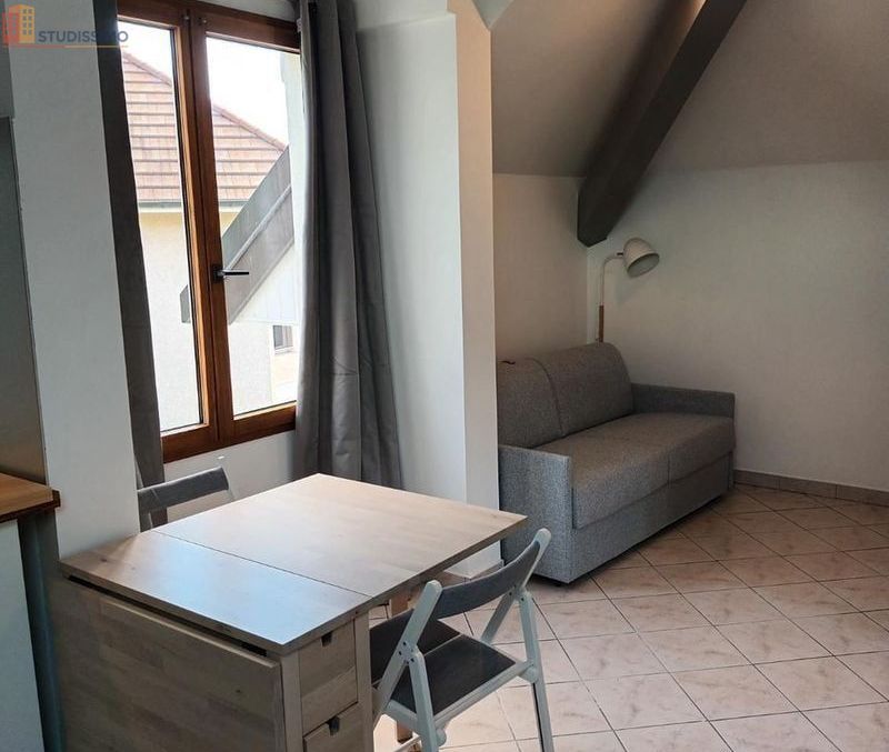 Studio meublé 28m² Aix-les-Bains - Étage élevé, lumineux - Photo 2